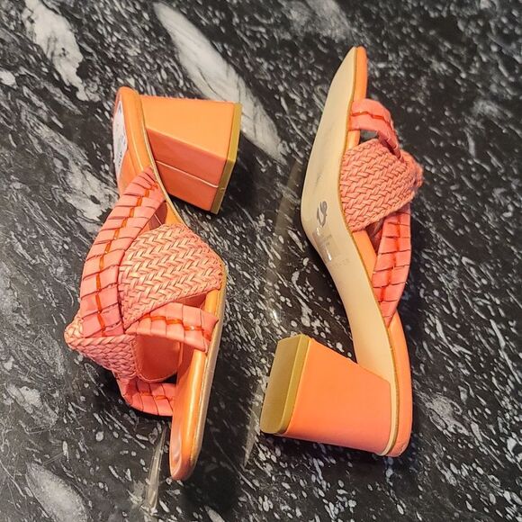 BRAND NEW MARC FISHER  WITH INTERWOVEN STRAPS SQUARE OPEN TOE SANDAL - Picture 8 of 16